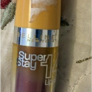 Maybelline New York Color Stay 14 Hour Matte Lipstick